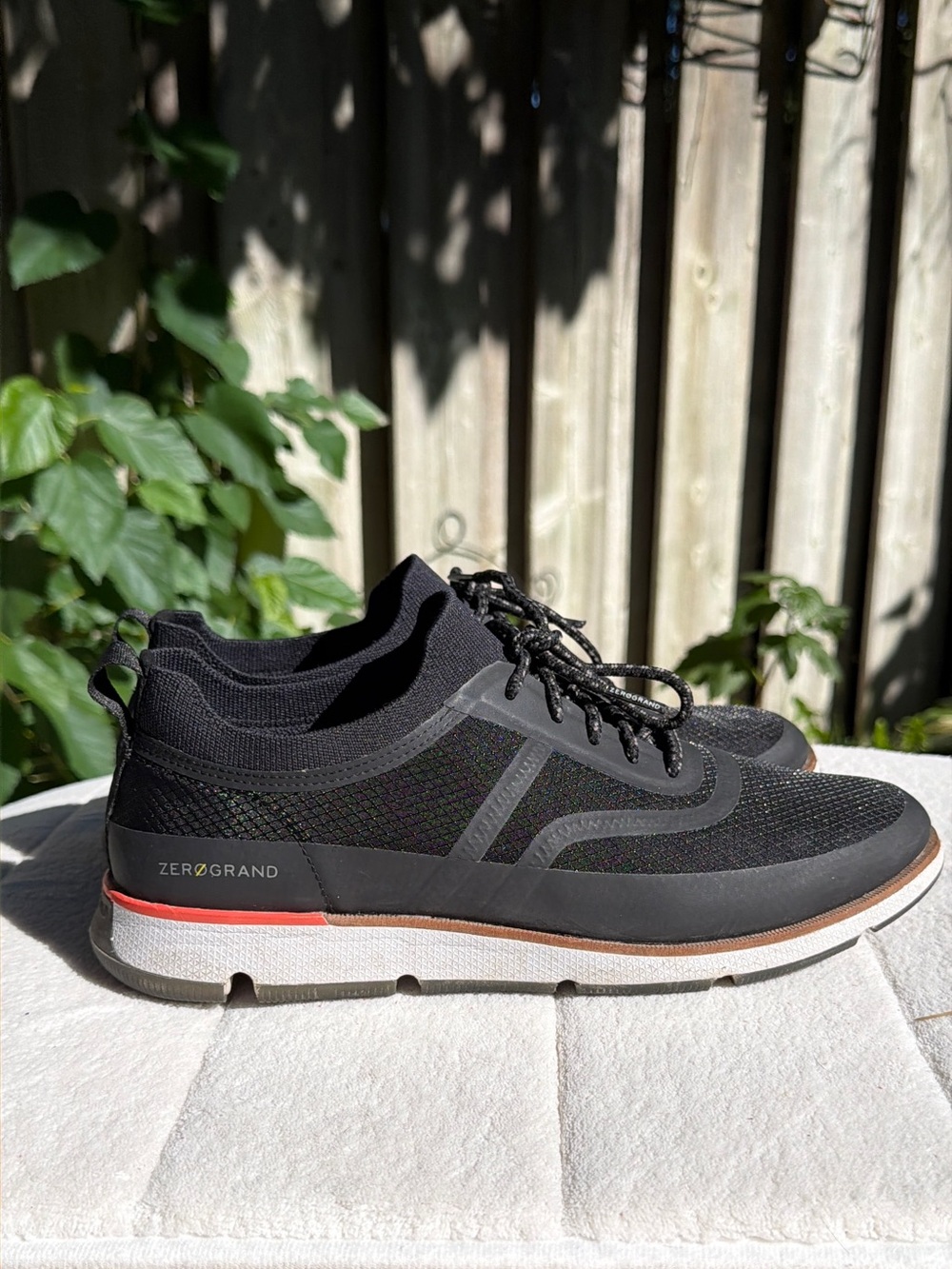 Cole Haan ZERØGRAND Black Sneakers – Women’s Size 9 – Lightweight – Great Condit